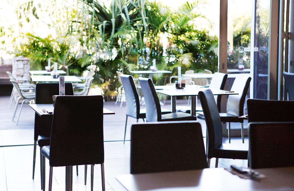 Villa Noosa Hotel Noosaville Eksteriør billede