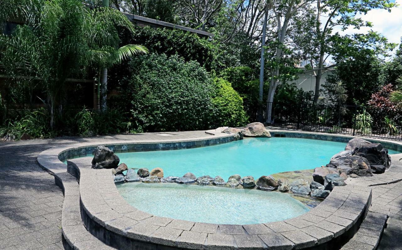 Villa Noosa Hotel Noosaville Eksteriør billede